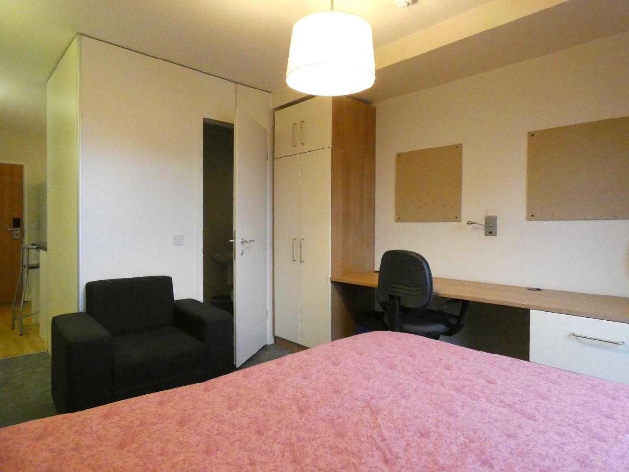 Newington Court Hostel London Exterior photo